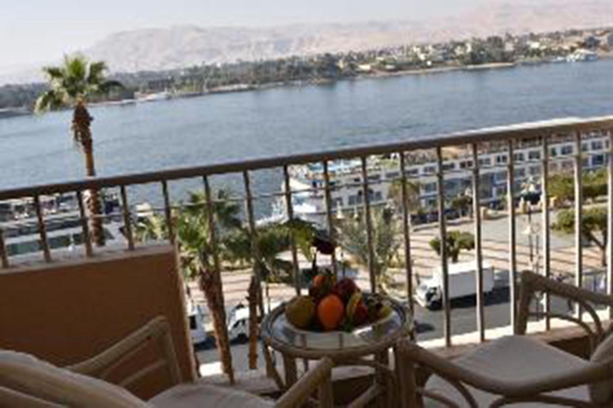 Aracan Eatabe Luxor Hotel Εξωτερικό φωτογραφία